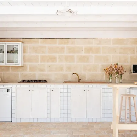 Nyaraló Trullo Quattro Carrini Con Piscina *