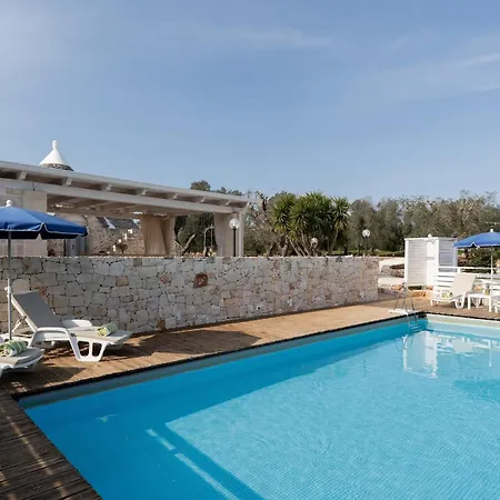 Nyaraló Trullo Quattro Carrini Con Piscina *