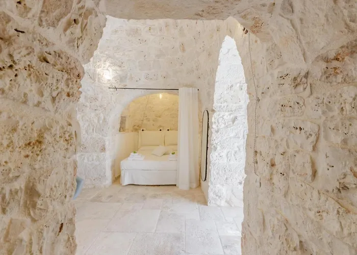 Vakantiehuis Trullo Quattro Carrini Con Piscina Ceglie Messapica